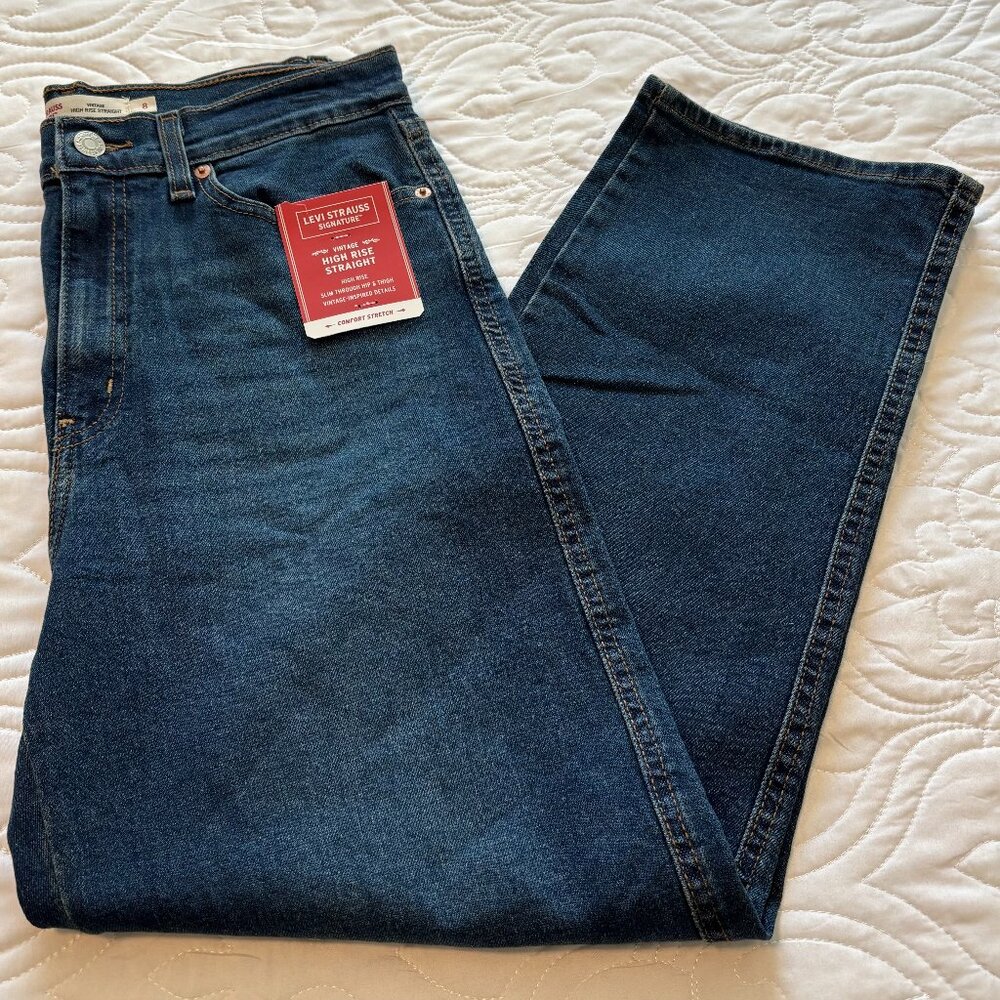 Levi Strauss Signature Vintage Inspired High Rise Straight Ladies Jeans NWT